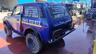 Vehículo de desguace lada niva ( 2121 / 21213 / 21214 / 21215 ) 5000 del año 2001 con motor ba32121