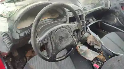 Veicolo di demolizione ford probe 2.0 16v cat dell'anno 2001 alimentato 