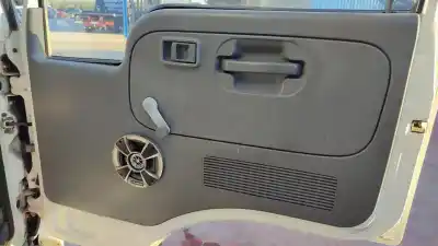 Veicolo di demolizione nissan cabstar e cabina simple cabina individual dell'anno 2001 alimentato td27