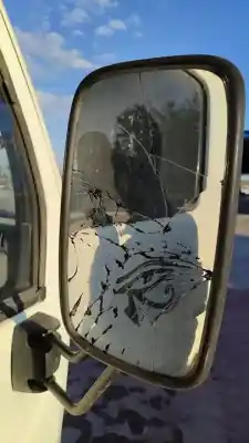 Veicolo di demolizione nissan cabstar e cabina simple cabina individual dell'anno 2001 alimentato td27