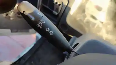 Veicolo di demolizione nissan cabstar e cabina simple cabina individual dell'anno 2001 alimentato td27