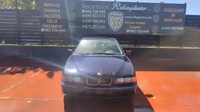 Veículo de Sucata bmw serie 5 berlina (e39) 530d do ano 2001 alimentado 306d1