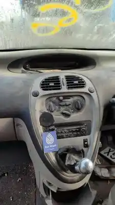 Veículo de Sucata citroen xsara picasso 1.6 16v exclusive do ano 2001 alimentado nfv