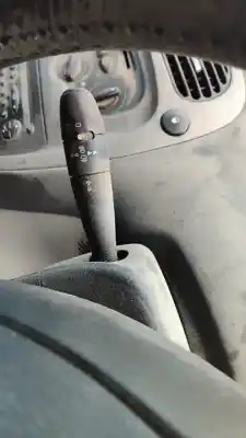 Veículo de Sucata citroen xsara picasso 1.6 16v exclusive do ano 2001 alimentado nfv