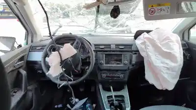 Veículo de Sucata seat arona fr do ano 2018 alimentado dkr