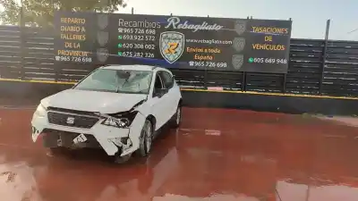 Veículo de Sucata seat arona fr do ano 2018 alimentado dkr
