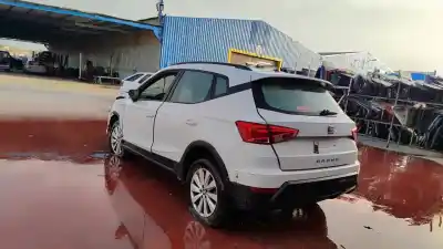 Veículo de Sucata seat arona fr do ano 2018 alimentado dkr