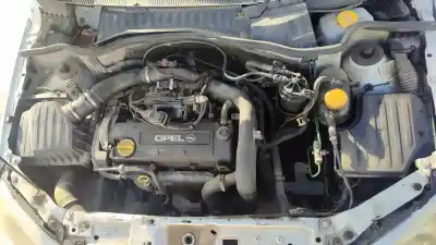 Veículo de Sucata opel combo familiar do ano 2001 alimentado y17dtl