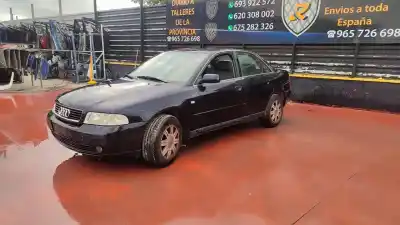 Vehicul casat audi a4 berlina (b5) 2.5 tdi al anului 2001 alimentat akn