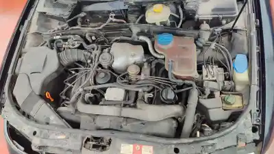 Vehicul casat audi a4 berlina (b5) 2.5 tdi al anului 2001 alimentat akn