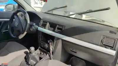 Veículo de Sucata opel vectra c berlina club do ano 2001 alimentado y22dtr