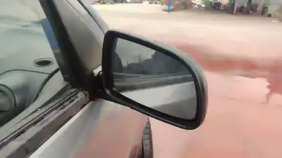 Veicolo di demolizione chevrolet aveo ls dell'anno 2001 alimentato b12d1