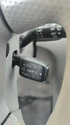 Veículo de Sucata mazda premacy (cp) td active do ano 2001 alimentado rf