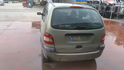 Veicolo di demolizione renault scénic i monospace (ja0/1_, fa0_) 1.9 dti (ja1u) dell'anno 2001 alimentato f9q