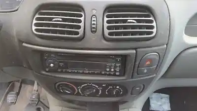 Veicolo di demolizione renault scénic i monospace (ja0/1_, fa0_) 1.9 dti (ja1u) dell'anno 2001 alimentato f9q