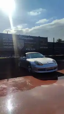 Sloopvoertuig porsche boxster (typ 986) confort van het jaar 2001 aangedreven m9620