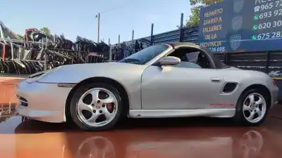 Sloopvoertuig porsche boxster (typ 986) confort van het jaar 2001 aangedreven m9620