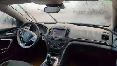 Veicolo di demolizione opel insignia berlina excellence dell'anno 2015 alimentato b16dth