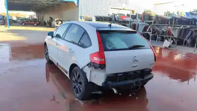 Sloopvoertuig citroen c4 berlina collection van het jaar 2001 aangedreven 9hy