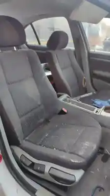 Veículo de Sucata bmw serie 3 berlina (e46) 320d do ano 2001 alimentado 204d1