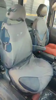 Scrapping Vehicle ford galaxy (vx) clx of the year 2001 powered avg