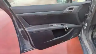 Veículo de Sucata peugeot 407 sw sport do ano 2001 alimentado rhr