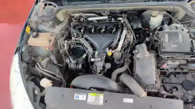 Veículo de Sucata peugeot 407 sw sport do ano 2001 alimentado rhr