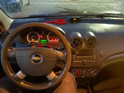 Sloopvoertuig chevrolet aveo ls van het jaar 2001 aangedreven f14d4