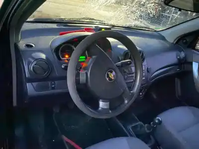 Sloopvoertuig chevrolet aveo ls van het jaar 2001 aangedreven f14d4