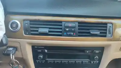 Veículo de Sucata bmw serie 3 berlina (e90) 325i do ano 2001 alimentado n52b25a