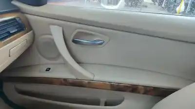 Veículo de Sucata bmw serie 3 berlina (e90) 325i do ano 2001 alimentado n52b25a