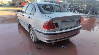 Veículo de Sucata bmw serie 3 berlina (e46) 320d do ano 2001 alimentado 204d1