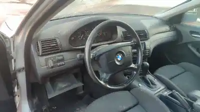 Veículo de Sucata bmw serie 3 berlina (e46) 320d do ano 2001 alimentado 204d1