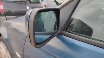 Veículo de Sucata bmw serie 3 berlina (e46) 320d do ano 2001 alimentado 204d1