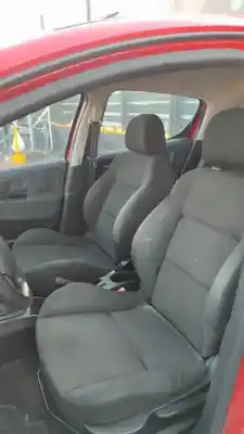 Vehicul casat peugeot 207 sport al anului 2001 alimentat kfu