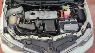 Veículo de Sucata toyota auris hybrid active do ano 2016 alimentado 2zr