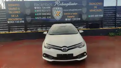 Veículo de Sucata toyota auris hybrid active do ano 2016 alimentado 2zr
