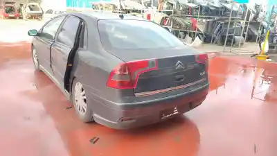 Véhicule à la ferraille citroen c5 berlina premier de l'année 2001 alimenté 9hz
