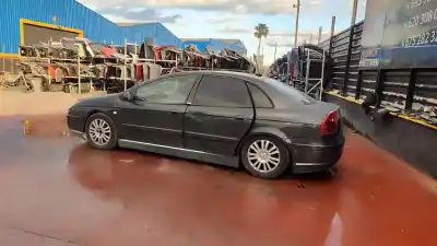 Véhicule à la ferraille citroen c5 berlina premier de l'année 2001 alimenté 9hz