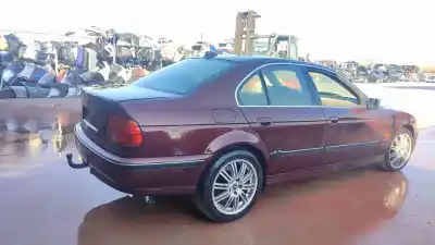 Veículo de Sucata bmw serie 5 berlina (e39) 525tds do ano 1998 alimentado 256t1