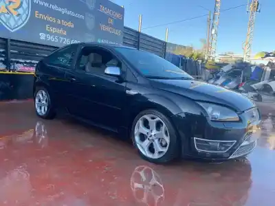 Veículo de Sucata ford focus berlina (cap) st racing orange do ano 2001 alimentado hyda