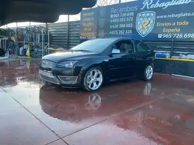 Veículo de Sucata ford focus berlina (cap) st racing orange do ano 2001 alimentado hyda