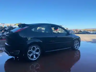 Veículo de Sucata ford focus berlina (cap) st racing orange do ano 2001 alimentado hyda