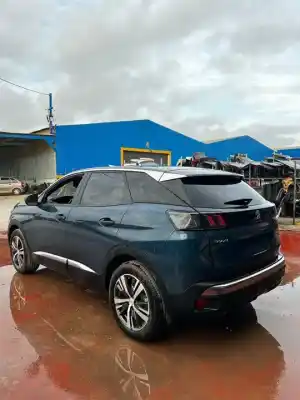 Veicolo di demolizione peugeot 3008 active dell'anno 2023 alimentato hn05