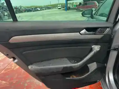 Veículo de Sucata volkswagen passat lim. (3g2) advance bmt do ano 2017 alimentado dfgc