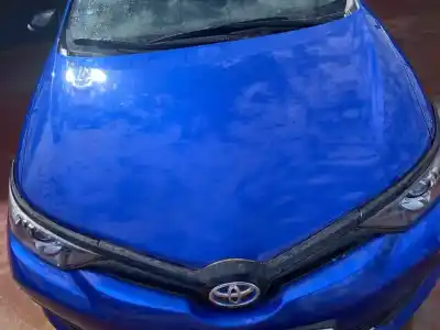 Veículo de Sucata toyota auris hybrid active do ano 2018 alimentado 2zr