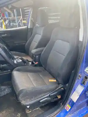 Veículo de Sucata toyota auris hybrid active do ano 2018 alimentado 2zr