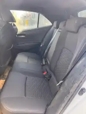 Veículo de Sucata toyota corolla (e21) hybrid style 140 cv / 103 kw do ano 2022 alimentado 2zr