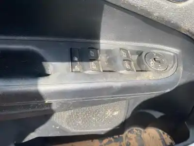 Veículo de Sucata ford b-max trend do ano 2016 alimentado sfjc