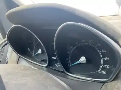 Veículo de Sucata ford b-max trend do ano 2016 alimentado sfjc